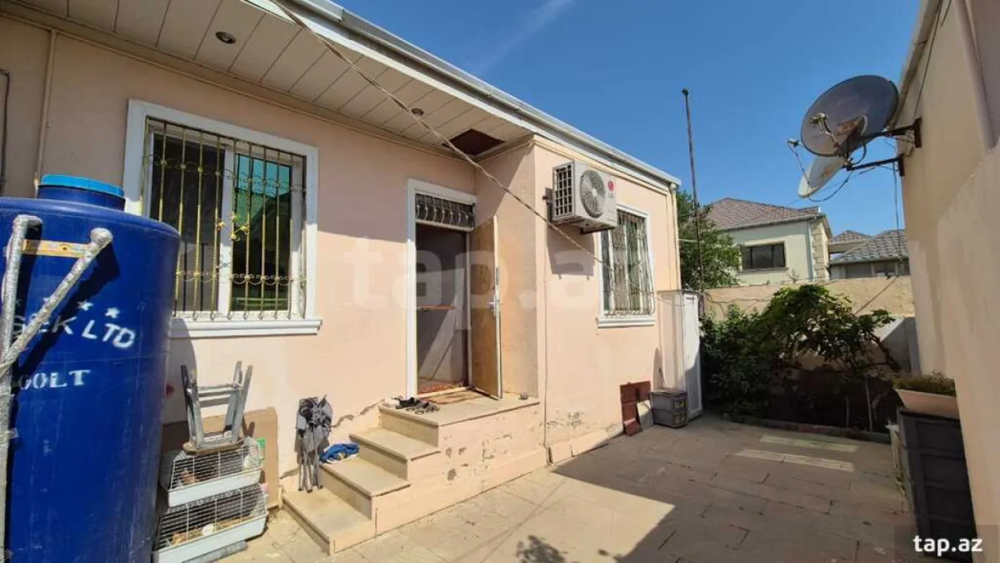 Satılır 3 otaqlı həyət evi