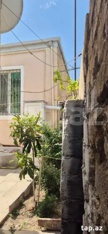 Satılır 3 otaqlı həyət evi