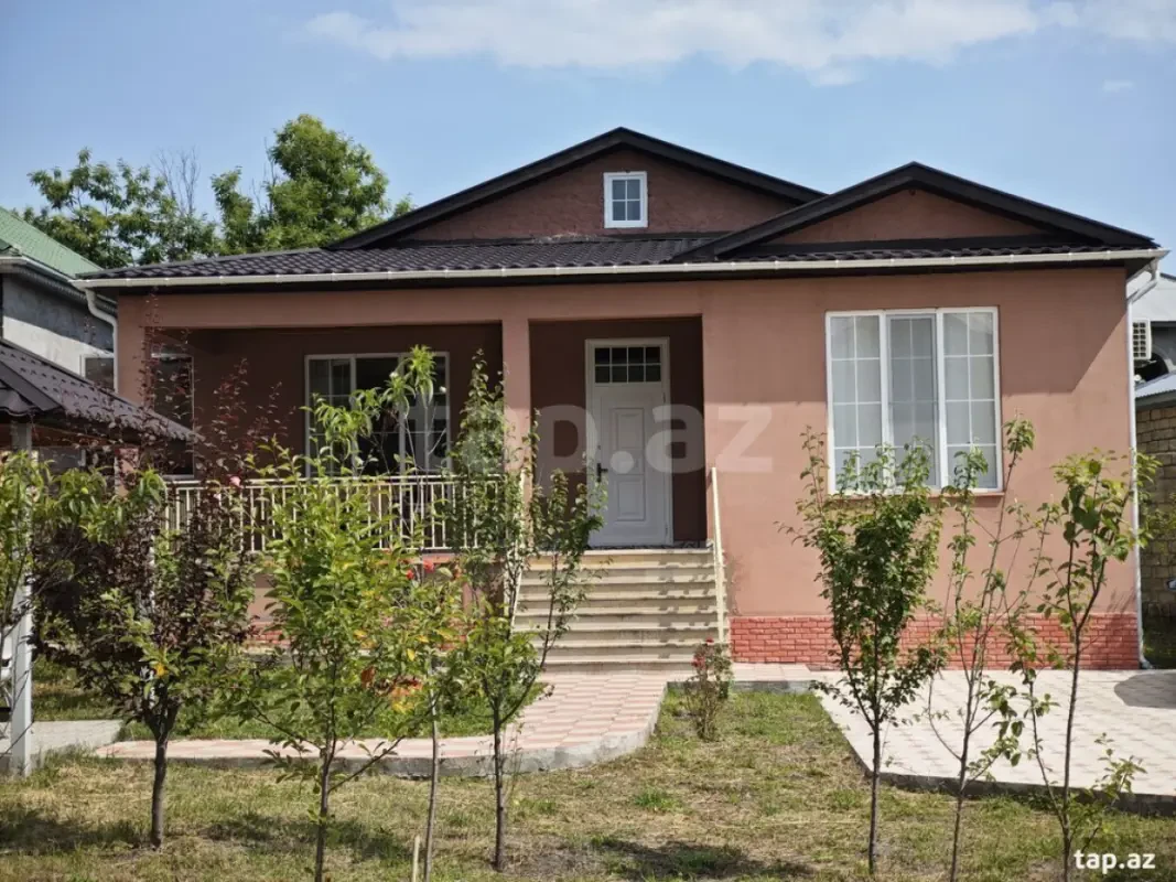 Kirayə verilir 4 otaqlı həyət evi 120 m²
