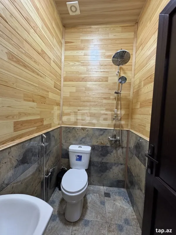 Kirayə verilir 1 otaqlı həyət evi