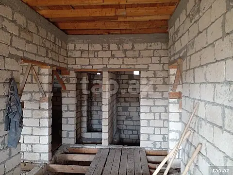 Satılır 3 otaqlı həyət evi