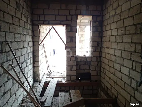 Satılır 3 otaqlı həyət evi