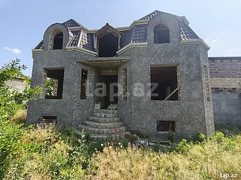 Satılır 4 otaqlı həyət evi — Gəncə, Nizami 4 otaq