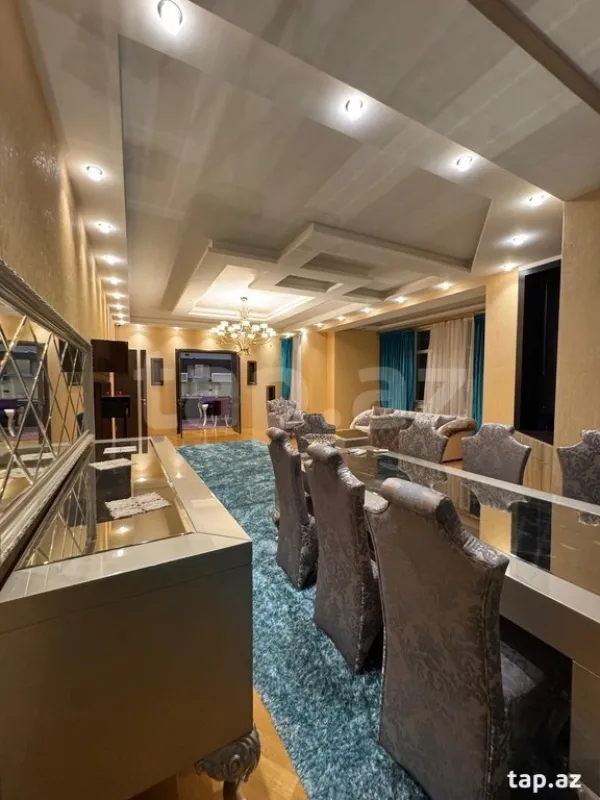 Kirayə verilir 4 otaqlı yeni tikili 200 m²