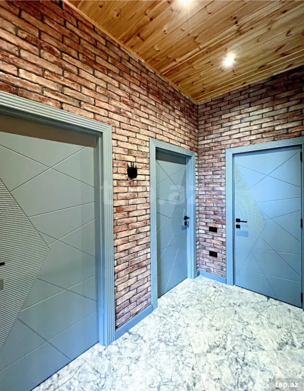 Kirayə verilir 6 otaqlı həyət evi