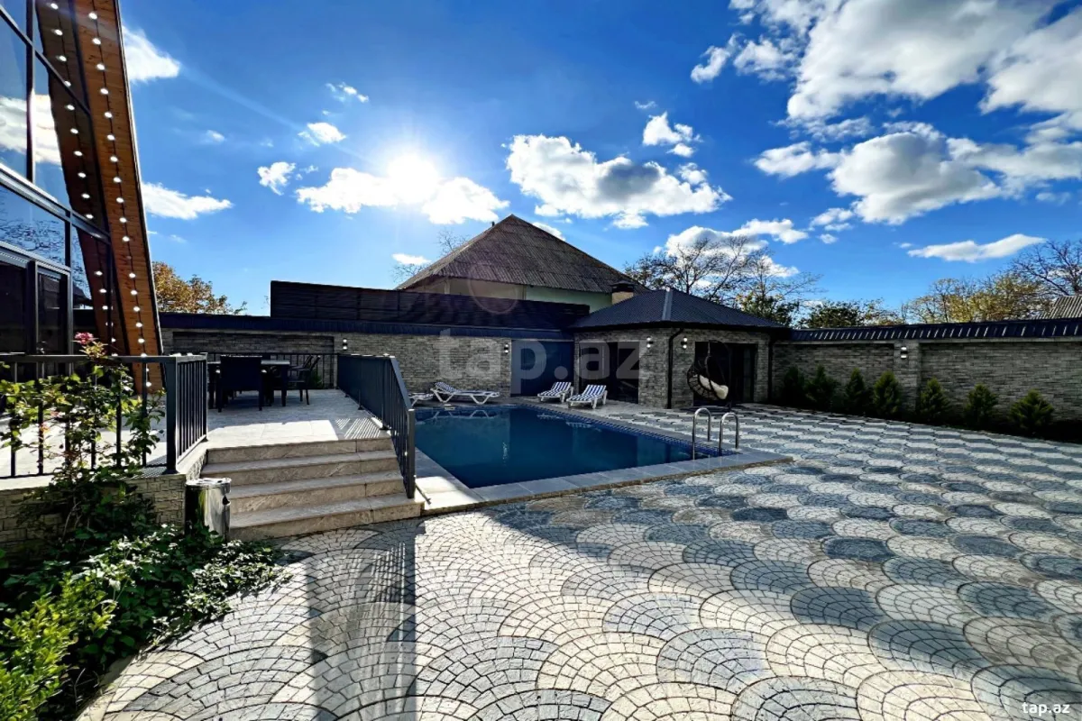 Kirayə verilir 6 otaqlı həyət evi