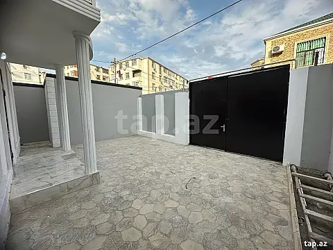 Satılır 4 otaqlı həyət evi