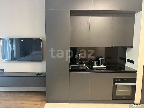 Kirayə verilir 1 otaqlı yeni tikili 44 m²