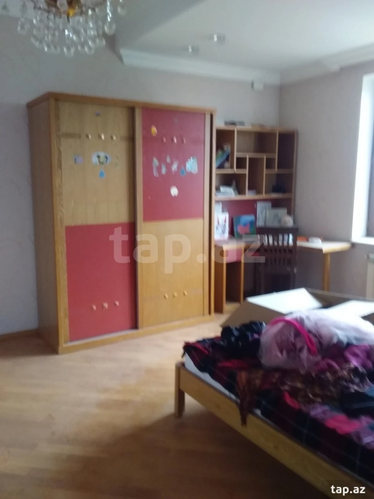 Satılır 5 otaqlı həyət evi