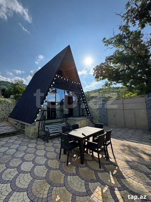 Kirayə verilir 2 otaqlı həyət evi 42 m²