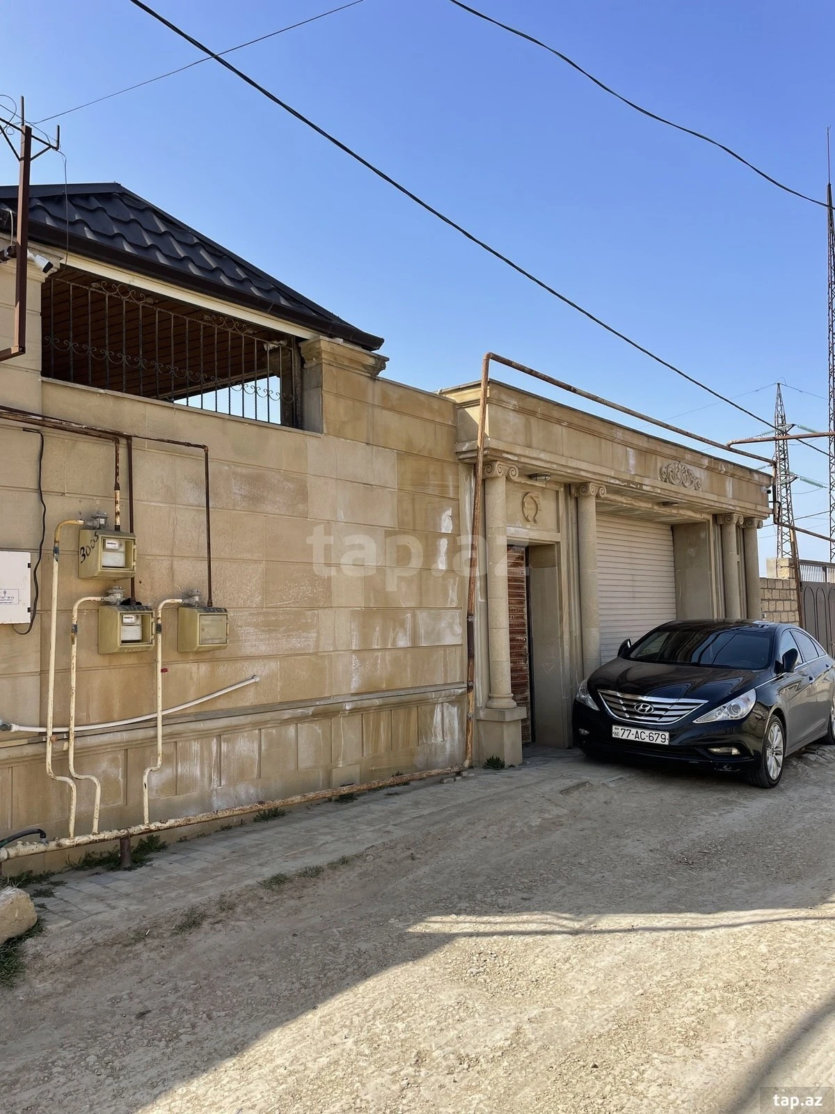 Satılır 4 otaqlı həyət evi