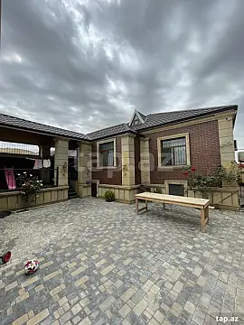 Satılır 4 otaqlı həyət evi — Bakı, Hökməli 4 otaq