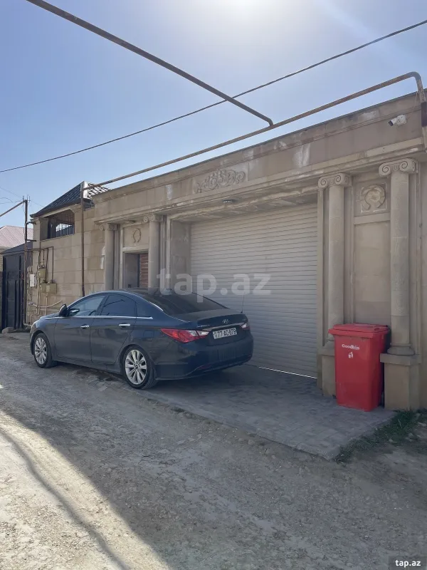 Satılır 4 otaqlı həyət evi