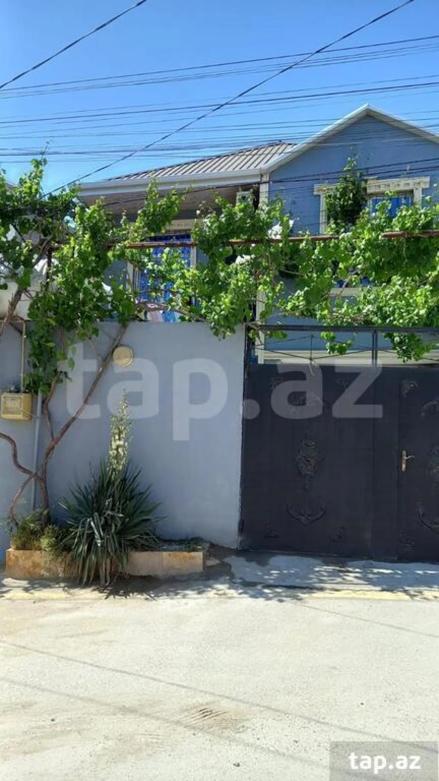 Satılır 5 otaqlı həyət evi