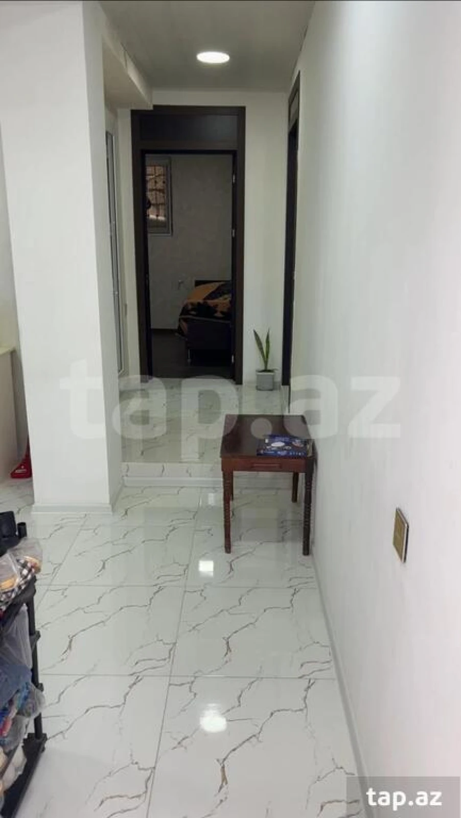 Satılır 5 otaqlı həyət evi