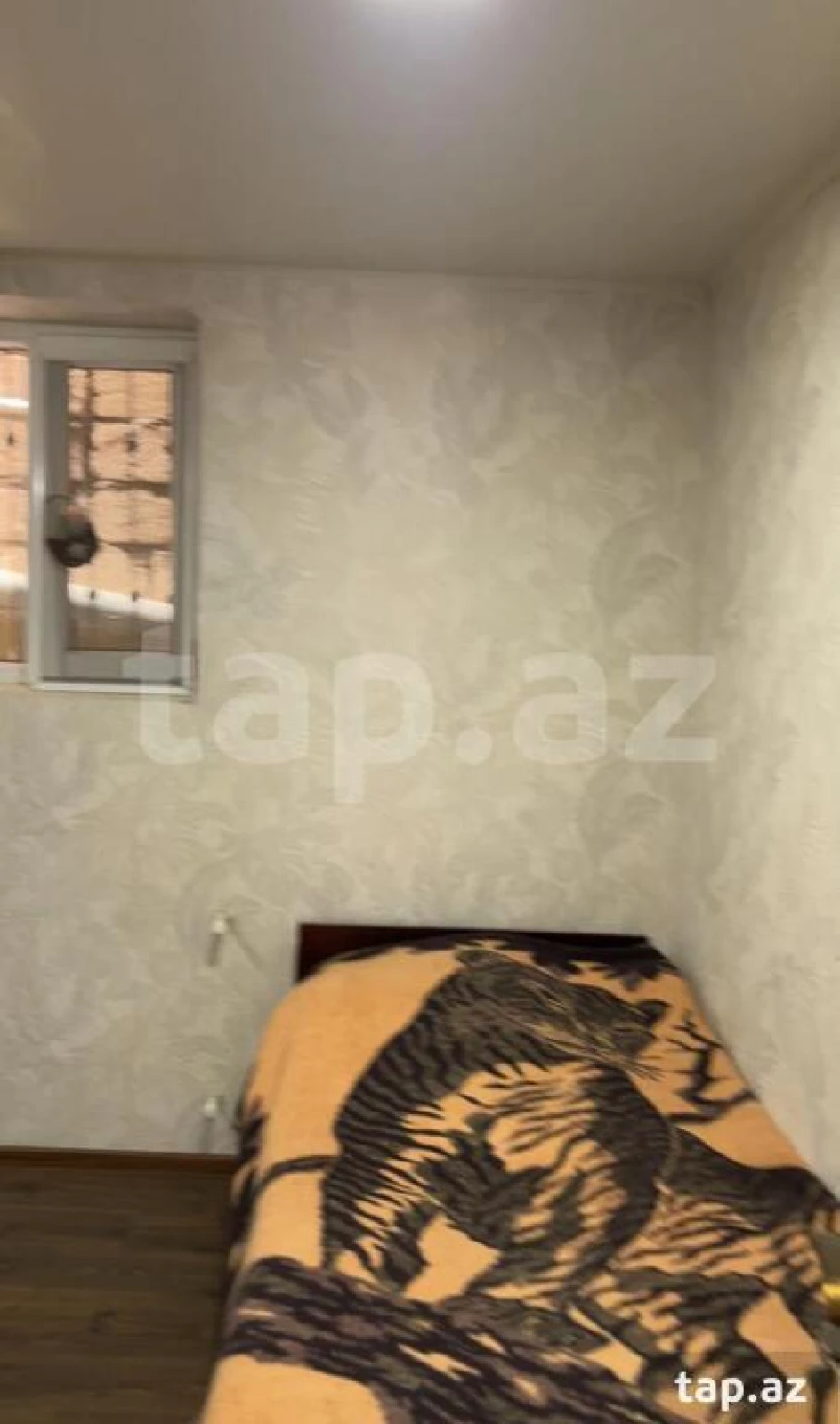 Satılır 5 otaqlı həyət evi