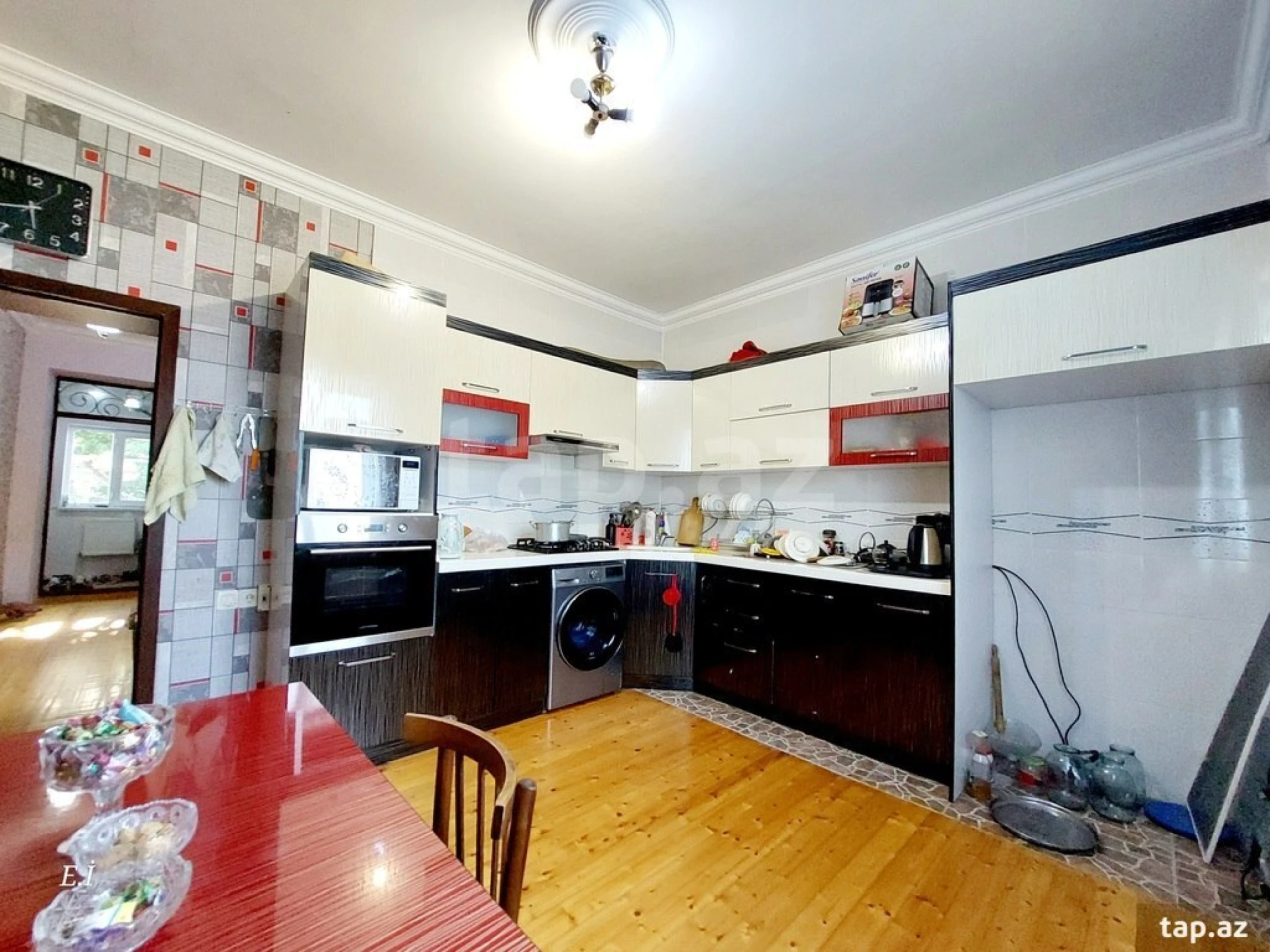 Satılır 4 otaqlı həyət evi