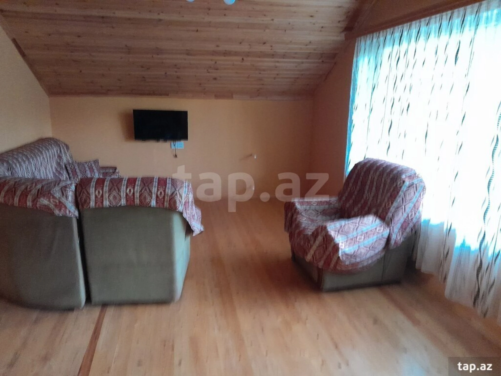 Kirayə verilir 4 otaqlı həyət evi