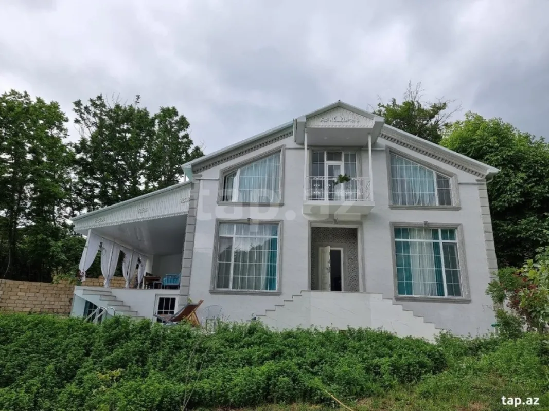 Kirayə verilir 5 otaqlı həyət evi 188 m²