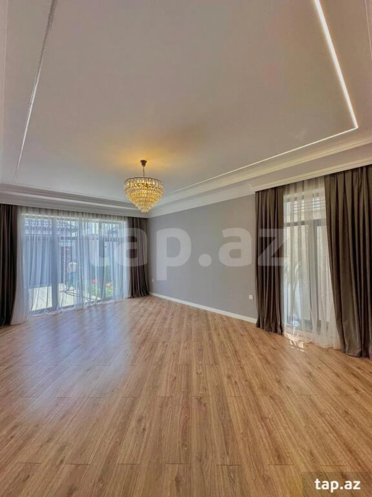 Satılır 4 otaqlı həyət evi