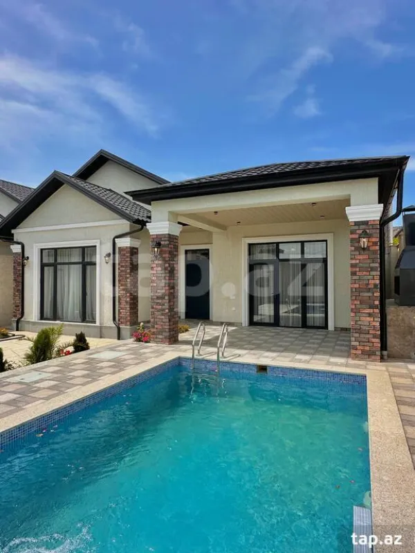 Satılır 4 otaqlı həyət evi