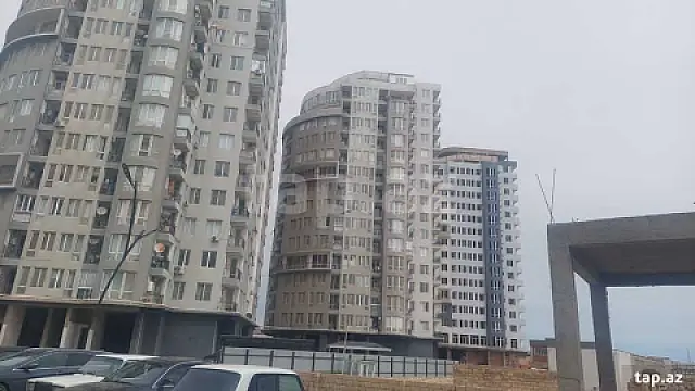 Satılır 2 otaqlı yeni tikili 71 m²