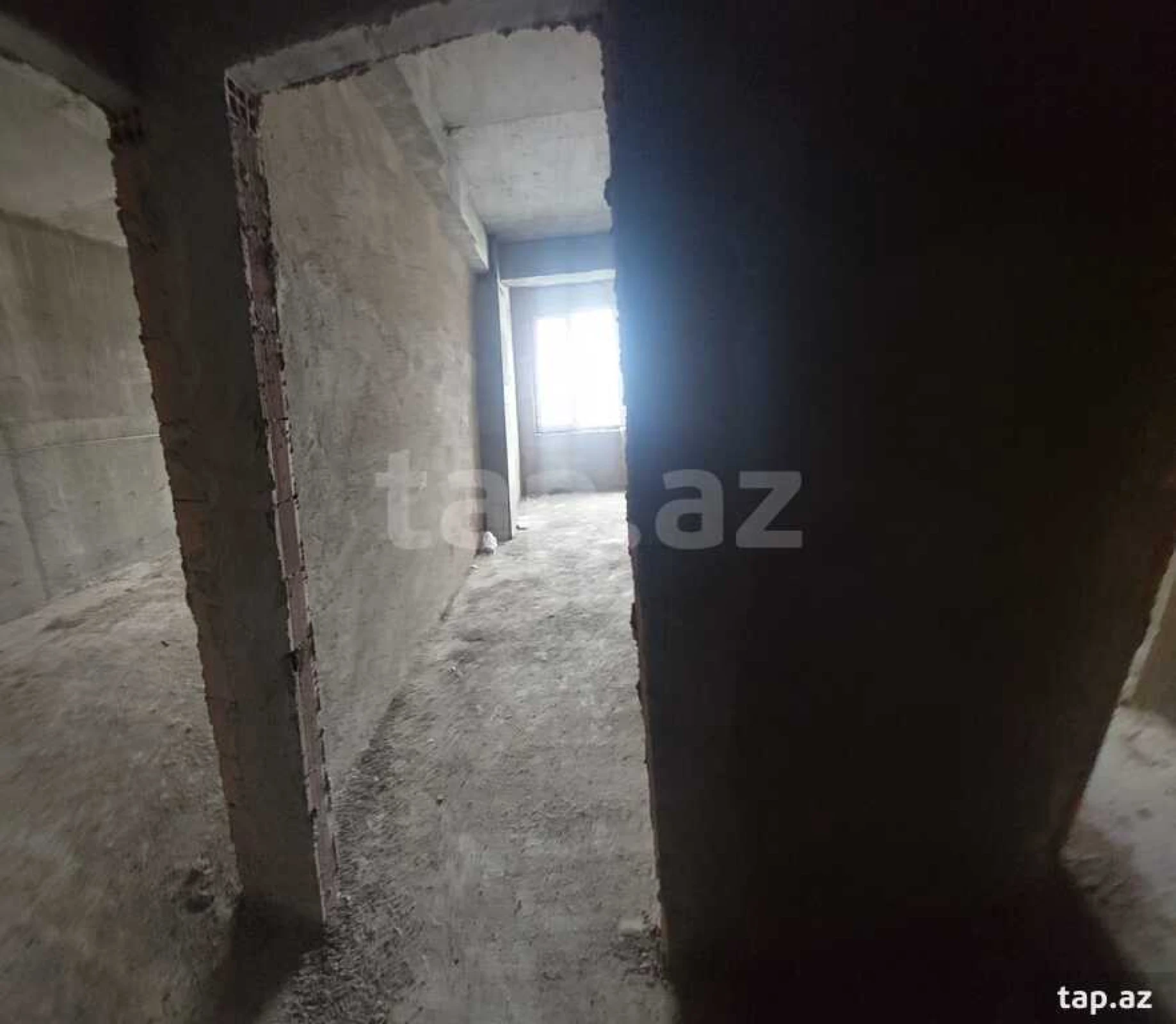 Satılır 2 otaqlı yeni tikili 71 m²