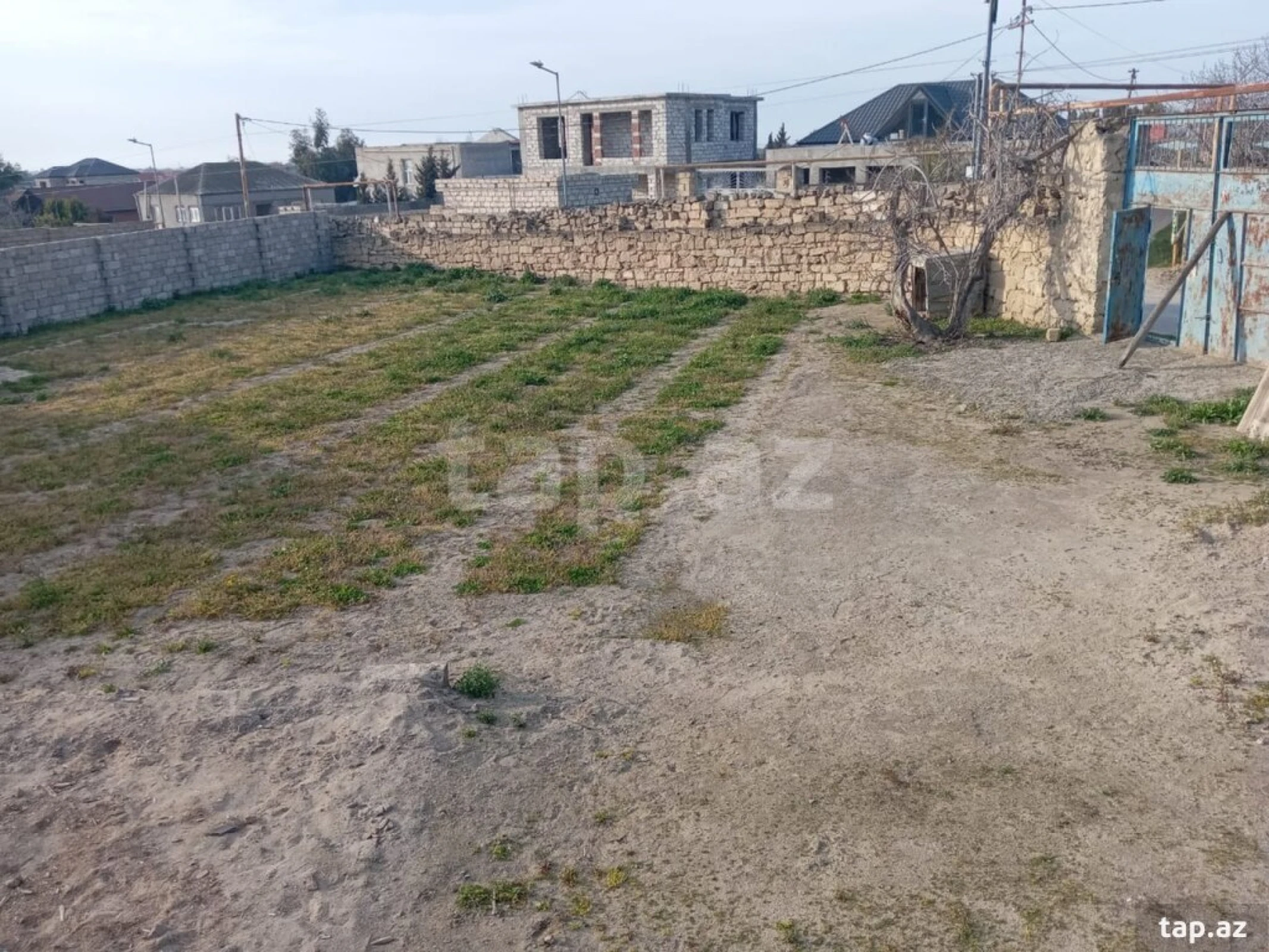 Satılır torpaq sahəsi