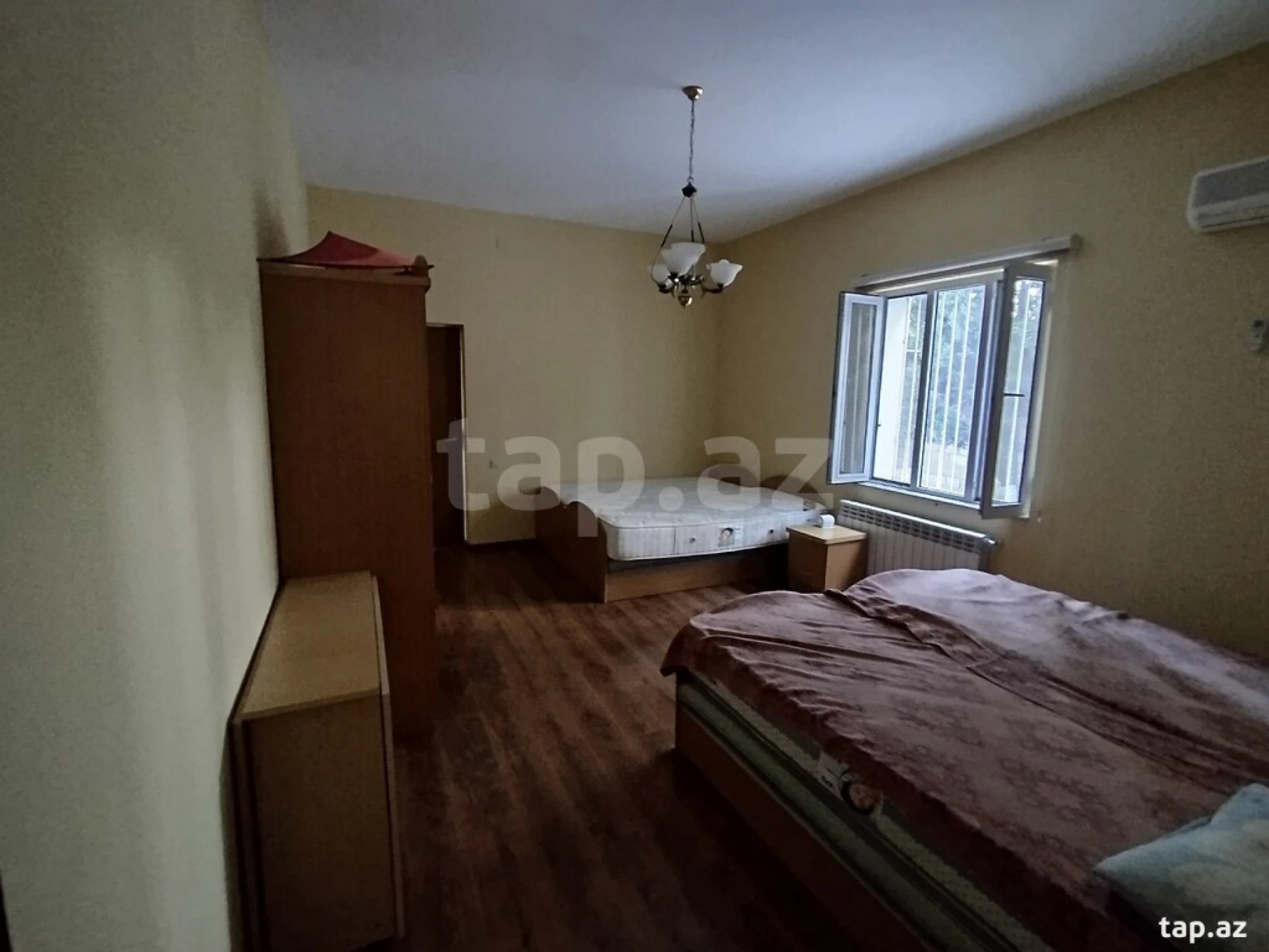 Satılır 4 otaqlı həyət evi 130 m²