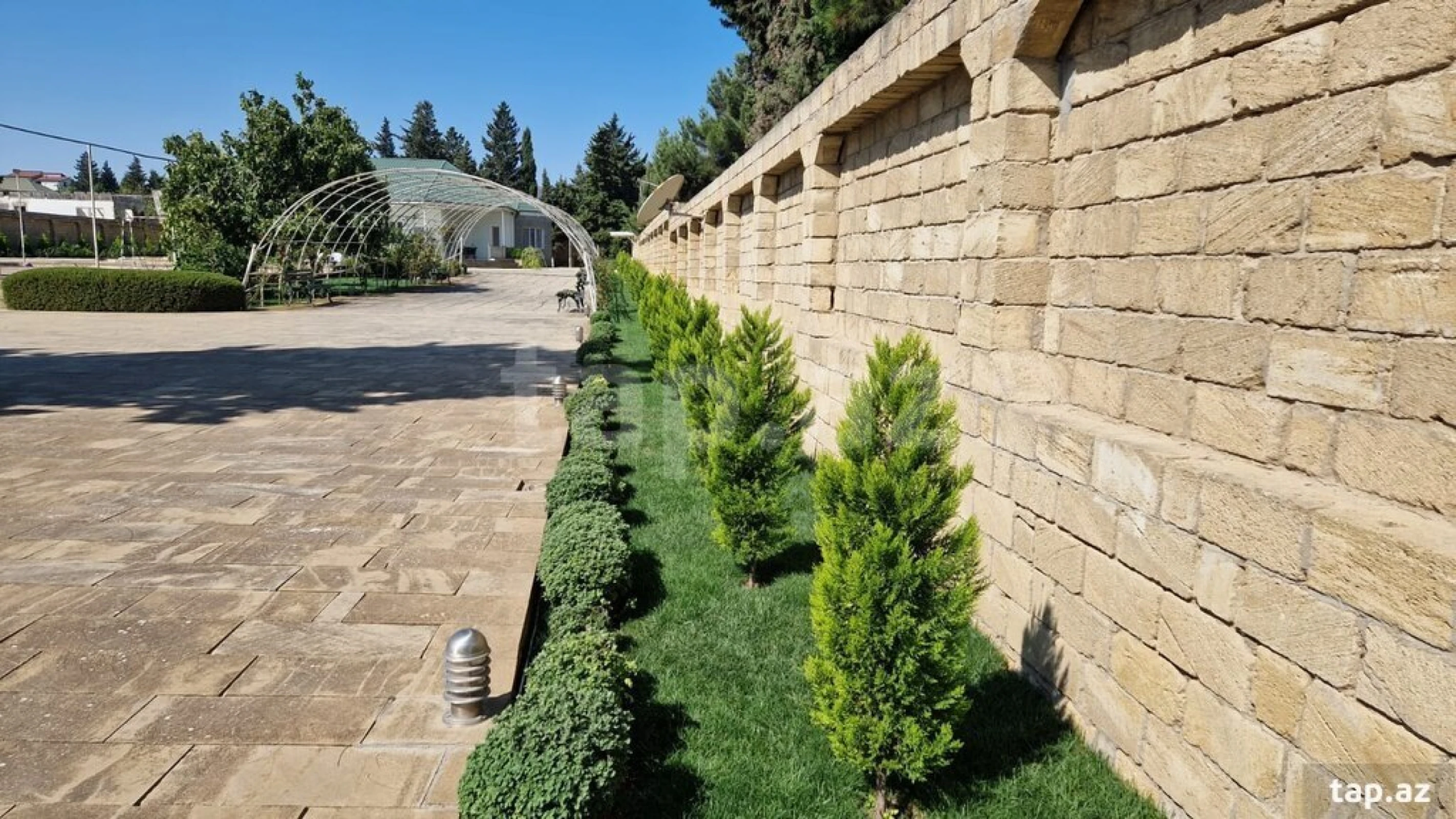 Satılır 4 otaqlı həyət evi 130 m²