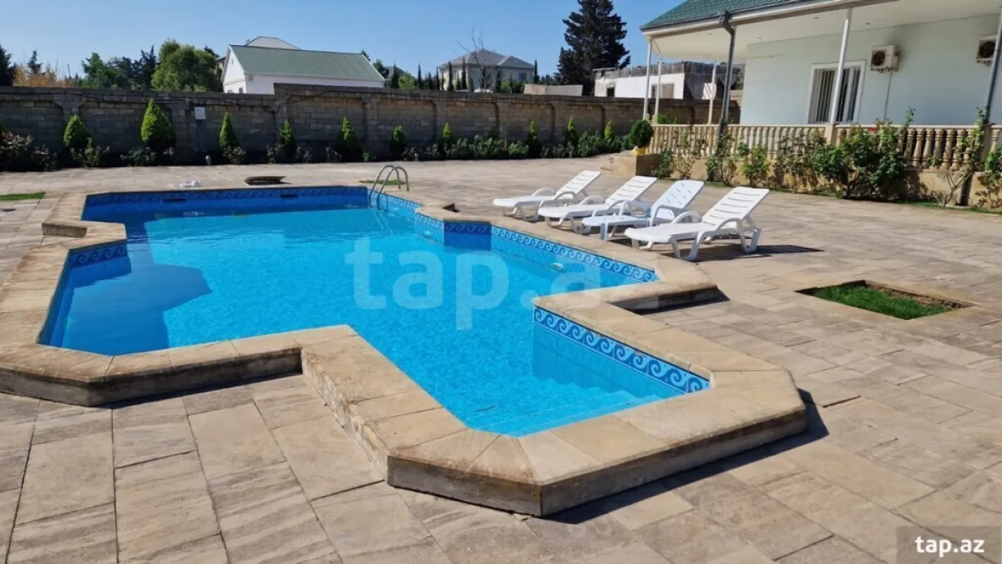 Satılır 4 otaqlı həyət evi 130 m²