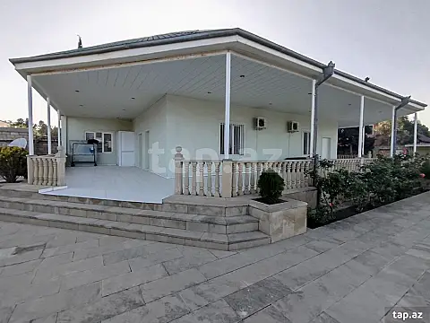 Satılır 4 otaqlı həyət evi 130 m²