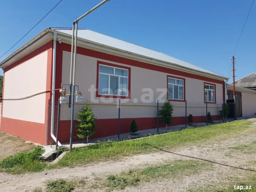 Kirayə verilir 2 otaqlı həyət evi 120 m²
