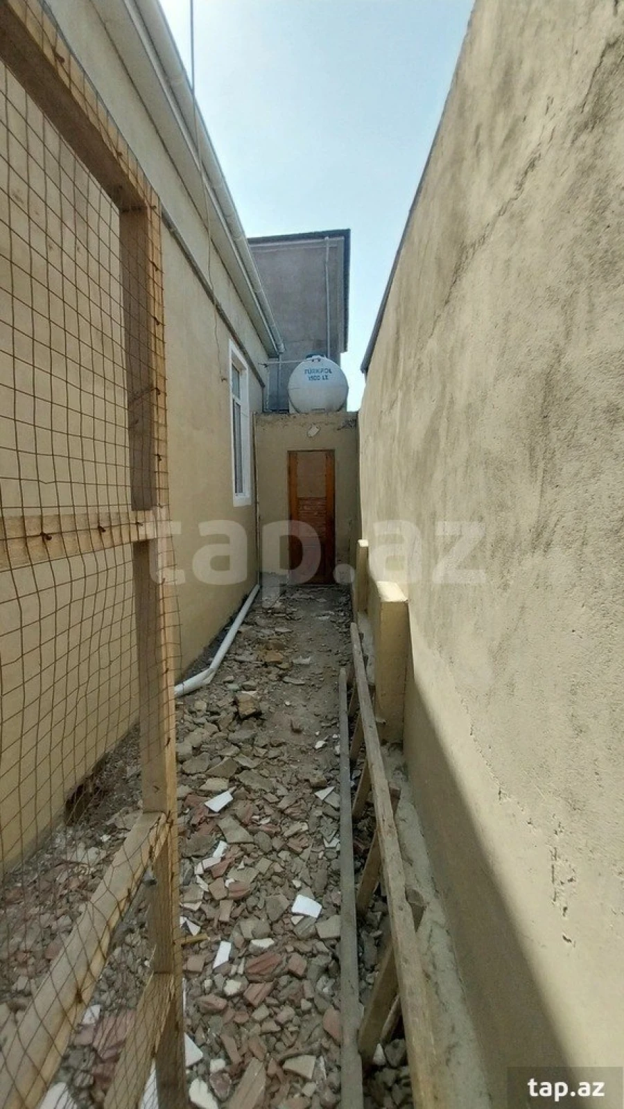 Satılır 4 otaqlı həyət evi 120 m²