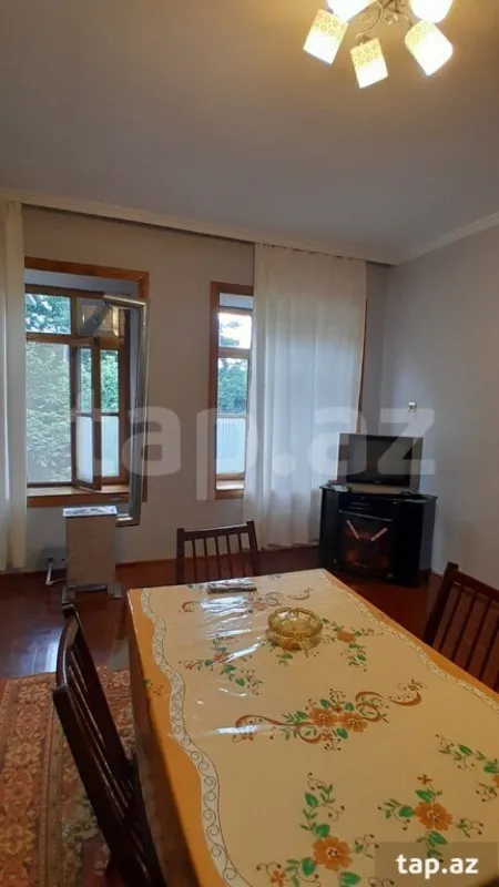 Satılır 3 otaqlı həyət evi