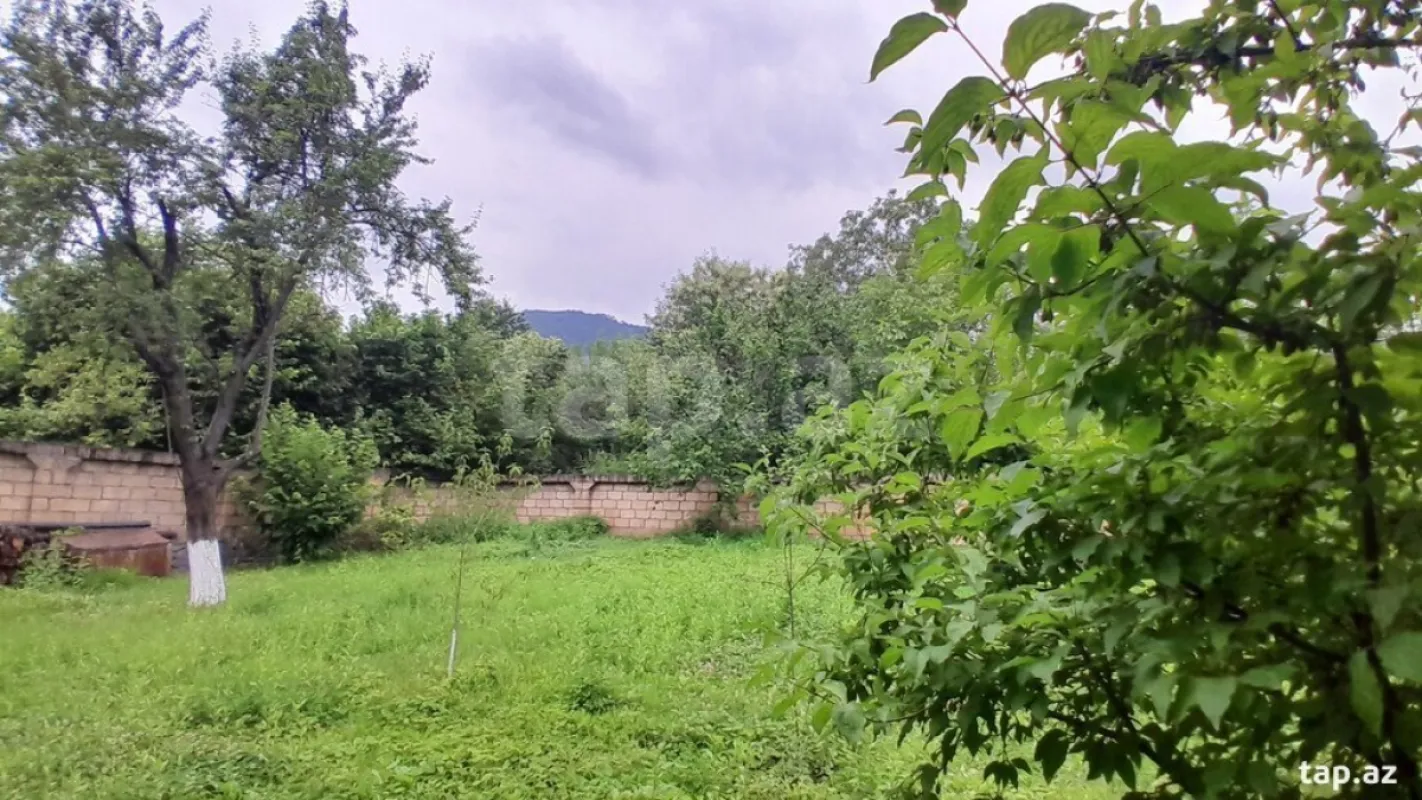 Satılır 3 otaqlı həyət evi