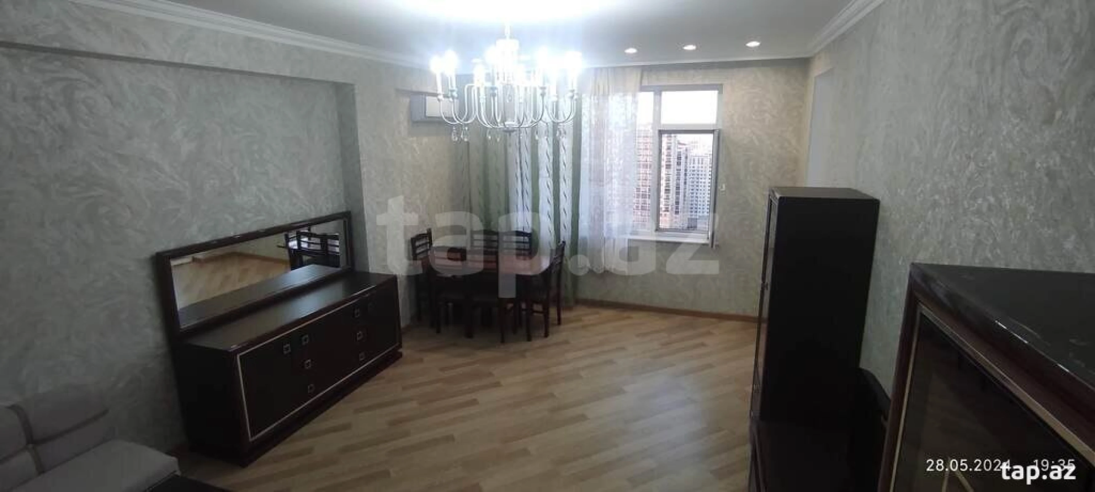 Kirayə verilir 2 otaqlı yeni tikili 93 m²