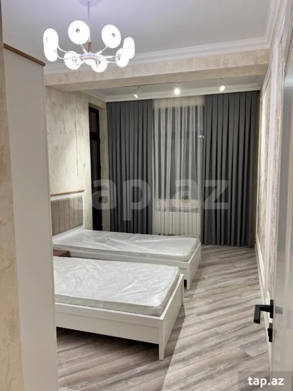 Kirayə verilir 3 otaqlı yeni tikili 80 m²