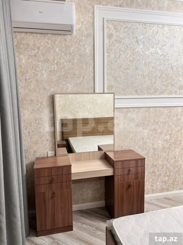 Kirayə verilir 3 otaqlı yeni tikili 80 m²