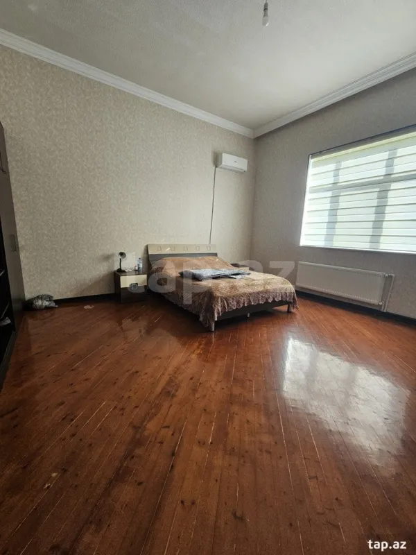 Kirayə verilir 7 otaqlı həyət evi