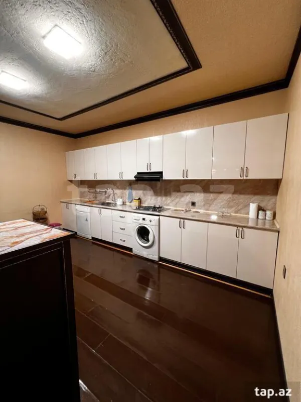 Kirayə verilir 7 otaqlı həyət evi