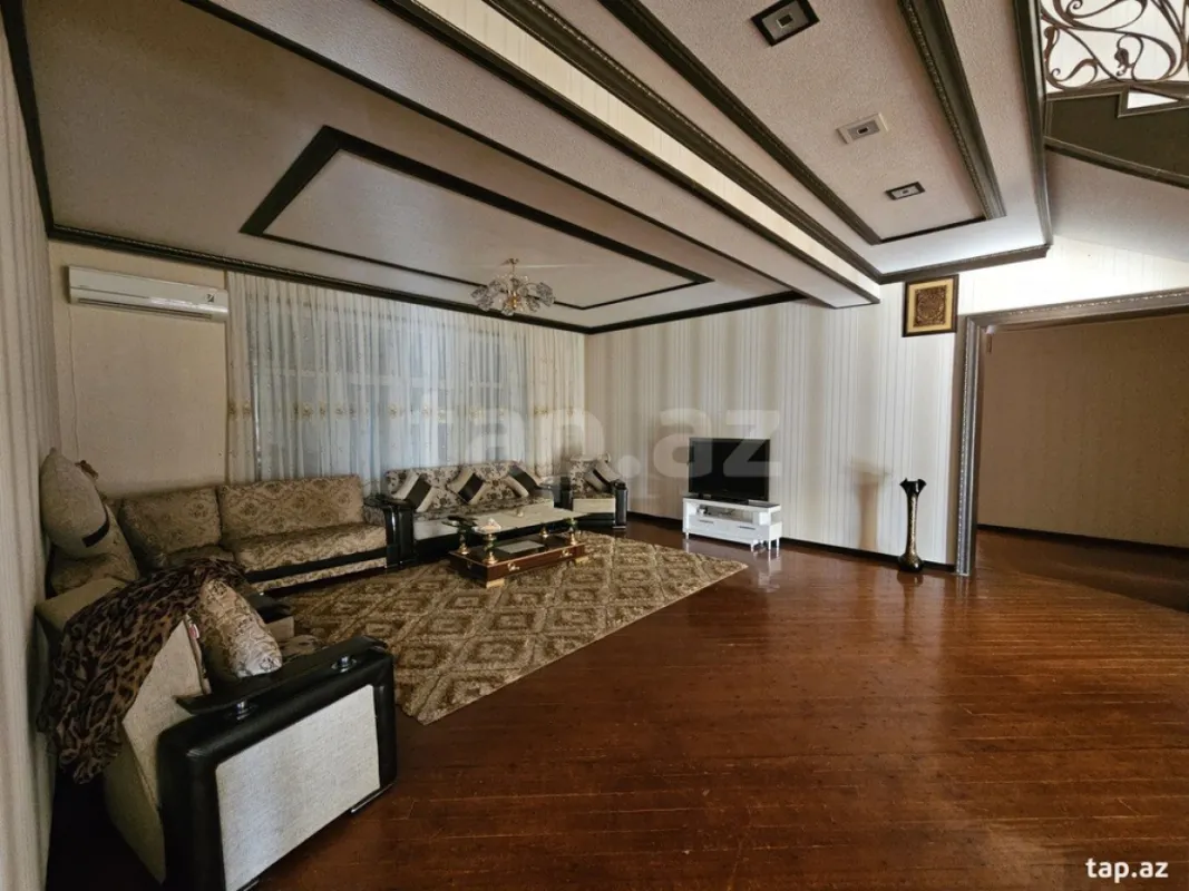 Kirayə verilir 7 otaqlı həyət evi