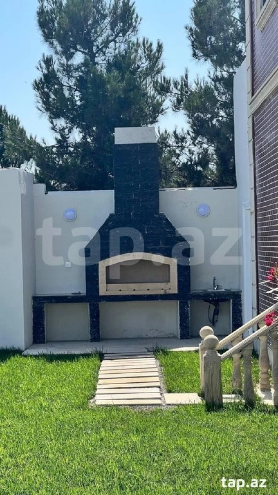 Kirayə verilir 6 otaqlı həyət evi