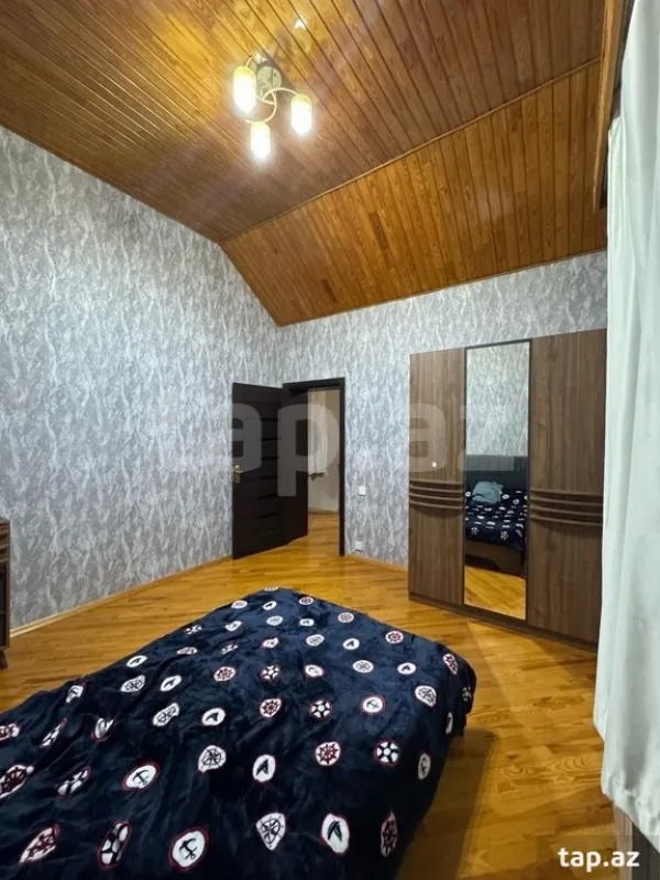 Kirayə verilir 6 otaqlı həyət evi