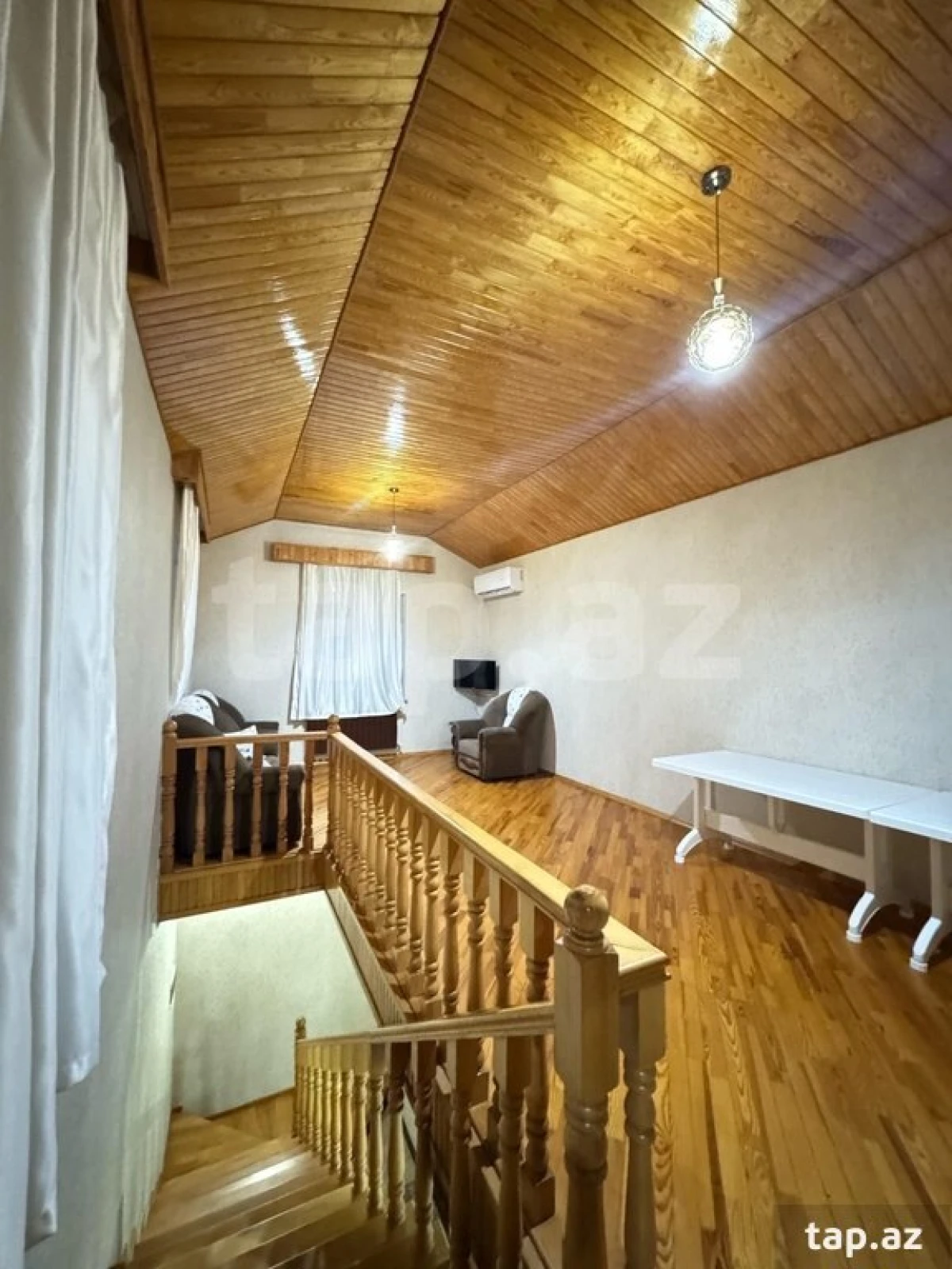 Kirayə verilir 6 otaqlı həyət evi