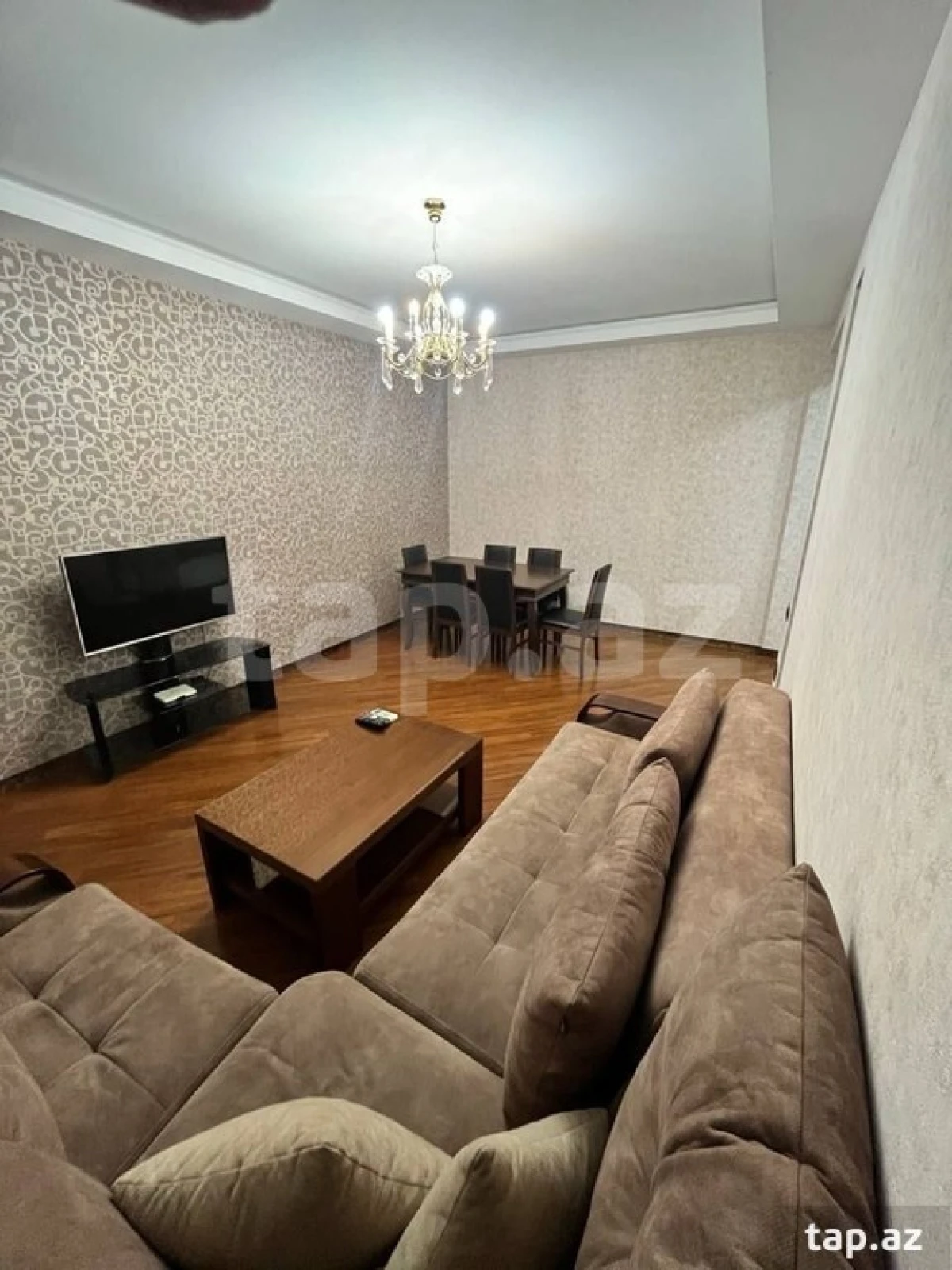 Kirayə verilir 3 otaqlı yeni tikili 100 m²