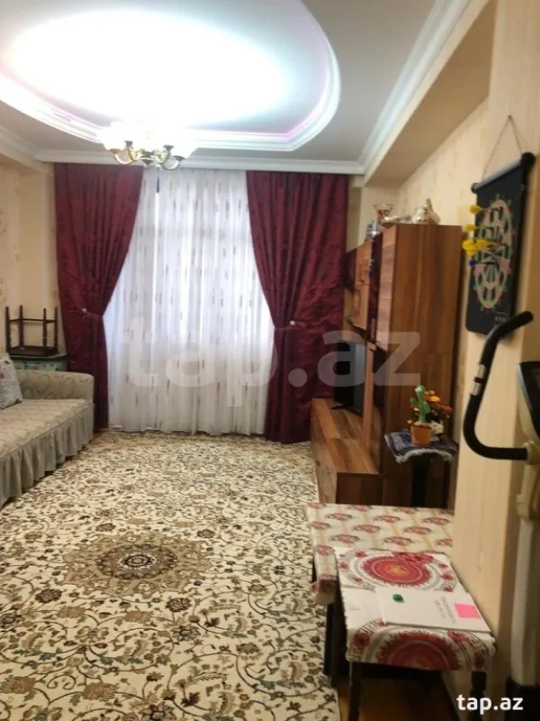 Satılır 3 otaqlı yeni tikili 120 m²