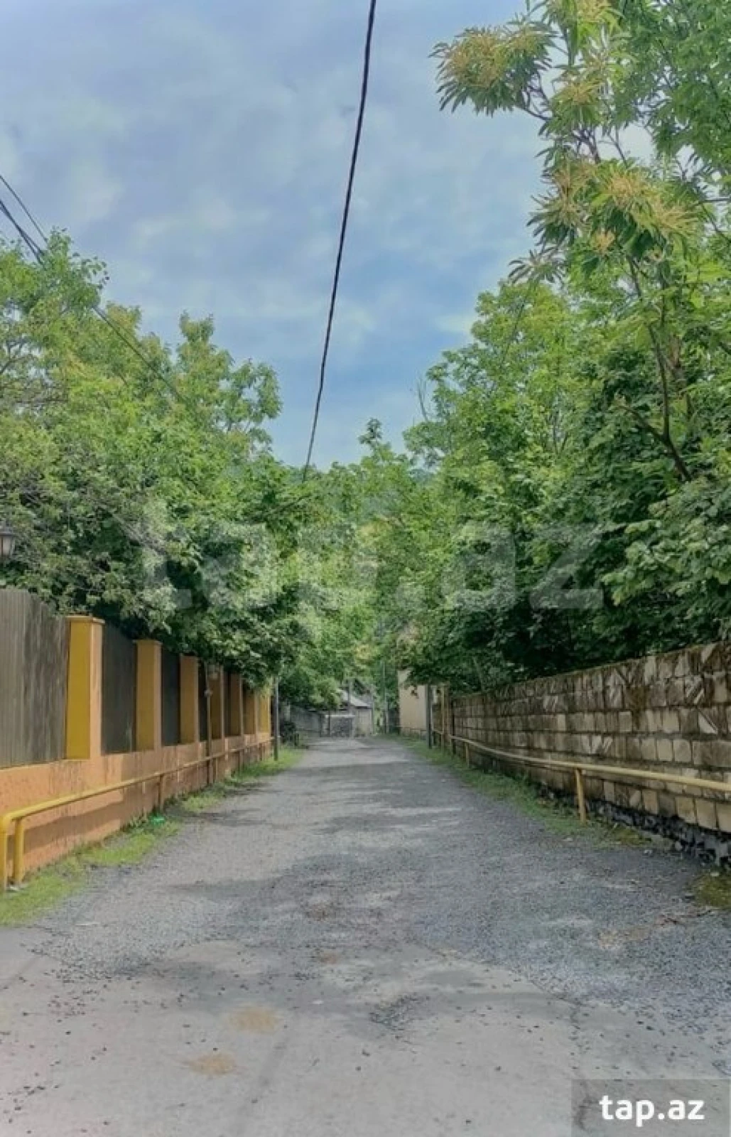 Kirayə verilir 4 otaqlı həyət evi