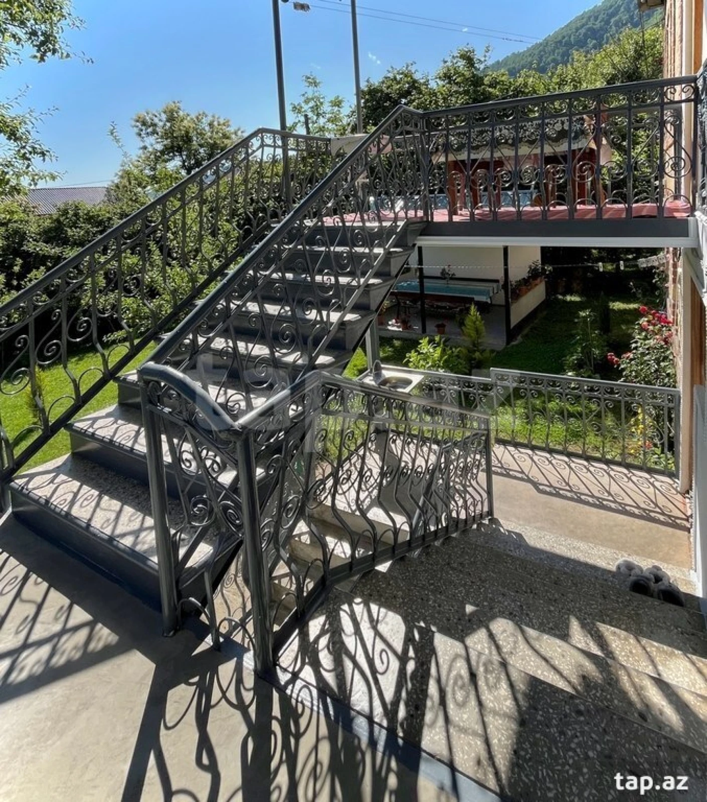 Kirayə verilir 4 otaqlı həyət evi