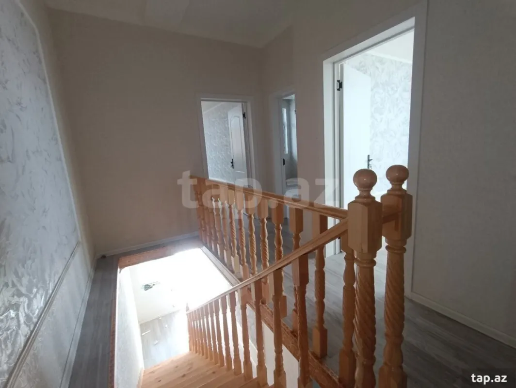 Satılır 4 otaqlı həyət evi